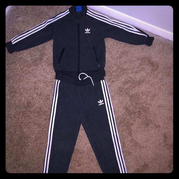 ADIDAS TRACK SUIT